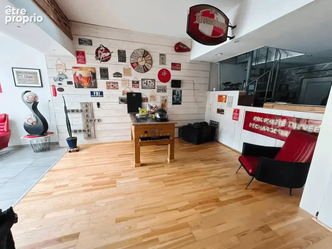  PRESTIGE & ESPACE : Splendide Maison Loft de 251 m² avec 5 Chambres, Jardin, Garage, Piscine  ‍ - photo 6