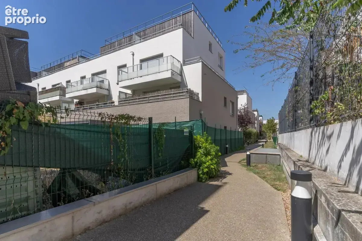 Appartement à ERAGNY