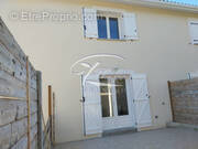 Maison à AMBARES-ET-LAGRAVE