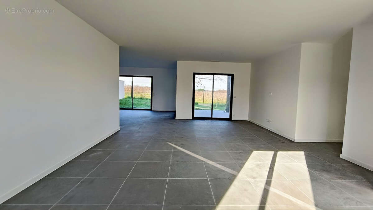 Une maison neuve où il ne manque plus que votre cuisine… et votre histoire ! - photo 12