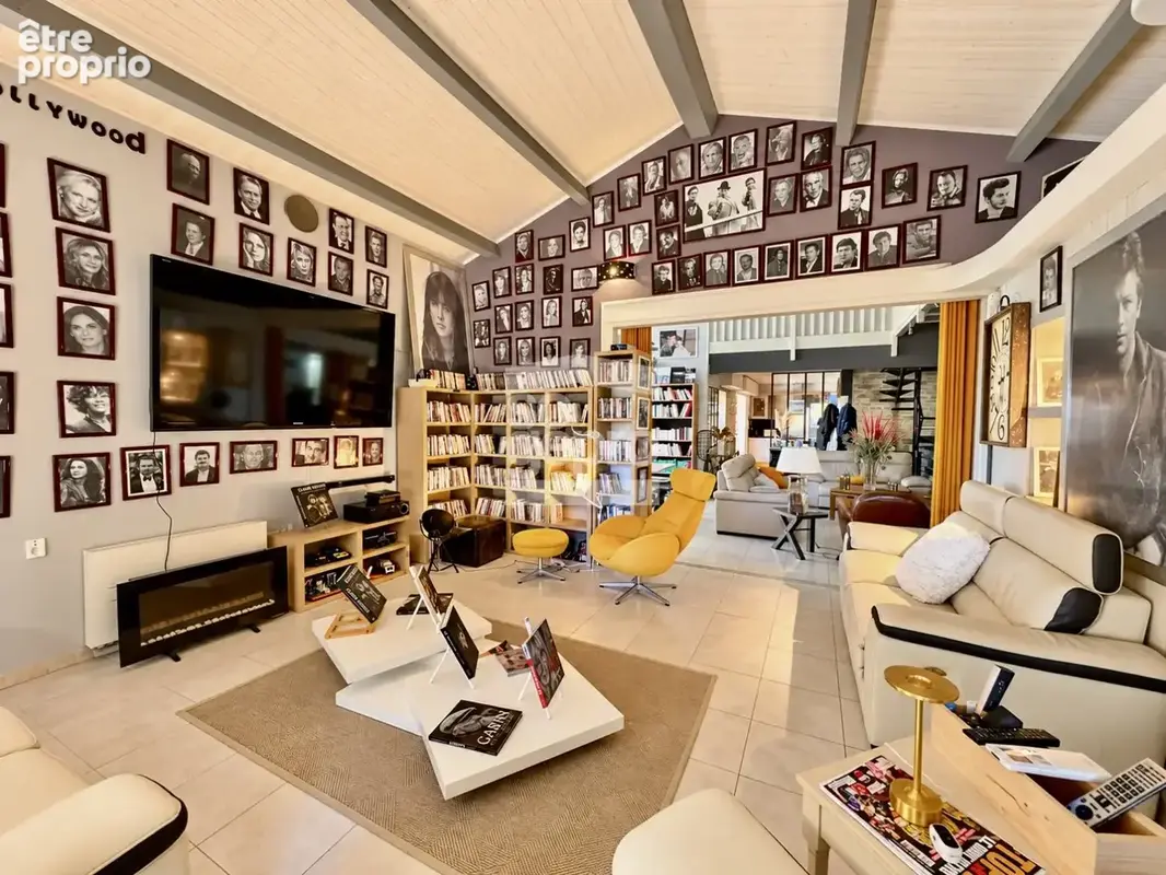 Réf : 2340 - Vente Superbe Villa Méditerranéenne avec piscine et bar discothèque au Grau d'Agde ! - photo 9