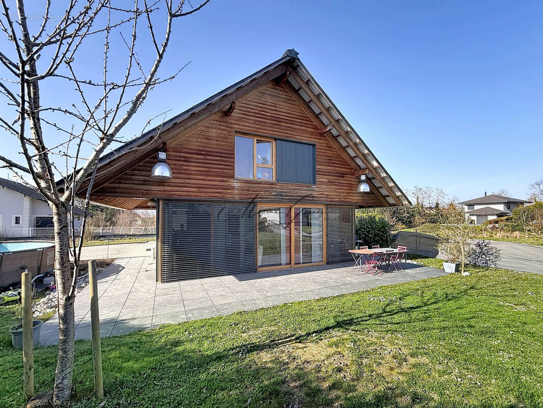 Maison à MESSERY