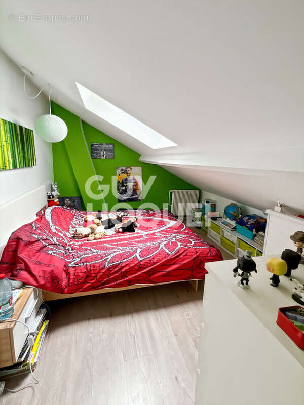 Maison à MARLES-EN-BRIE