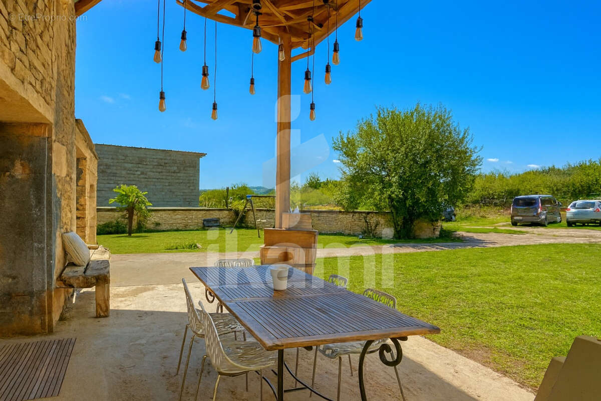 Maison à BOURGOIN-JALLIEU