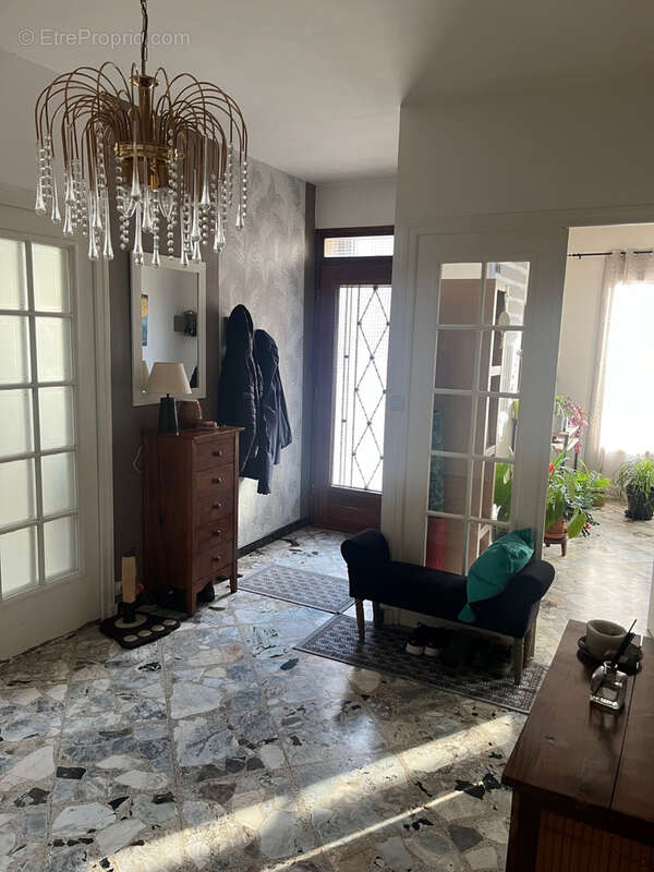 Maison à MONTMERLE-SUR-SAONE