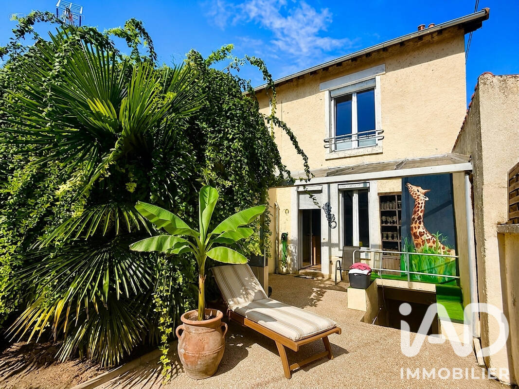Maison 8 pièces 208 m² · à Cosne-Cours-sur-Loire · 208 m² · 134 500 €