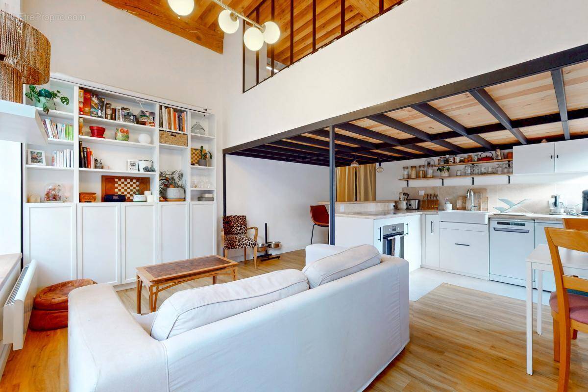 Appartement à LYON-4E