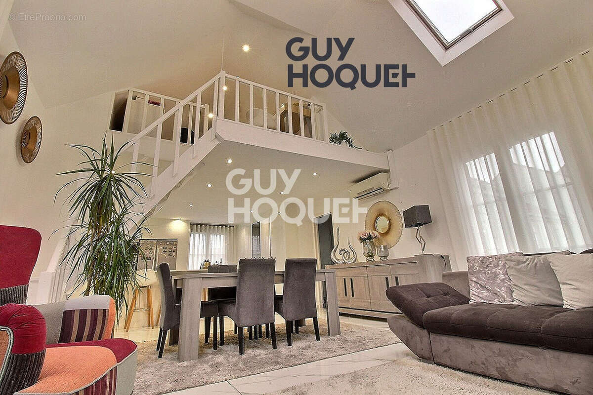 Maison à LIMEIL-BREVANNES