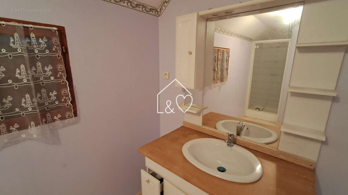 Maison à SAINT-LYPHARD