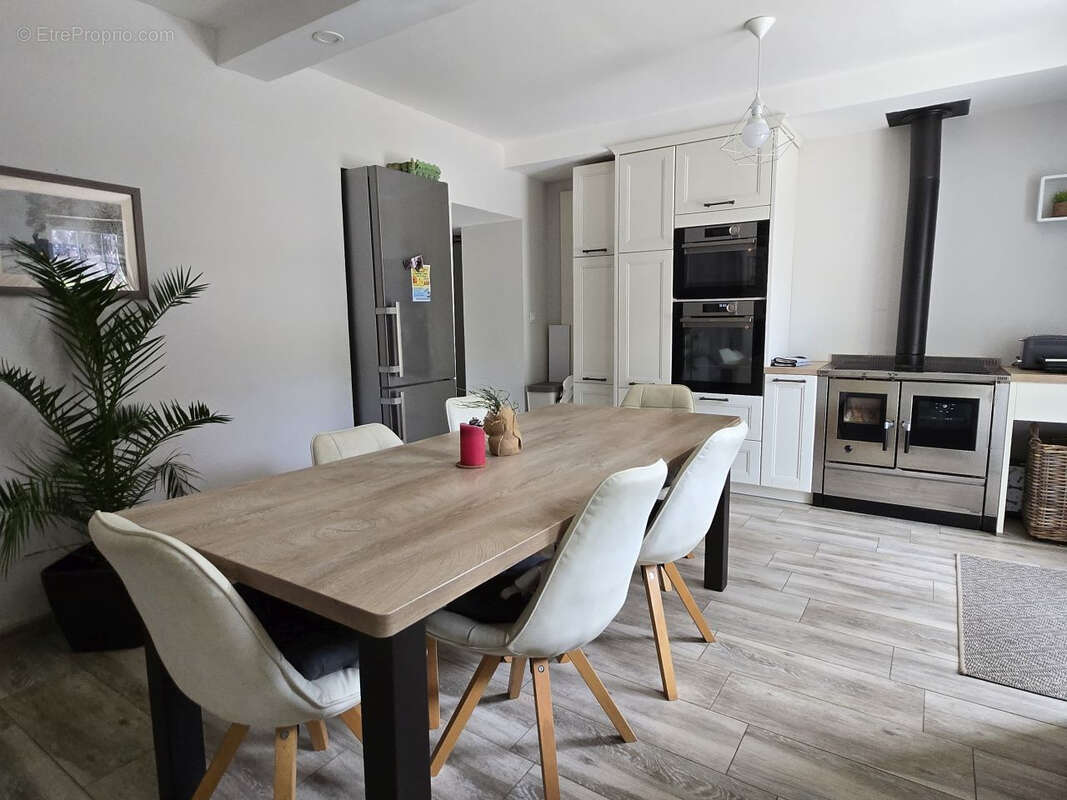 Maison à LAVEYSSIERE