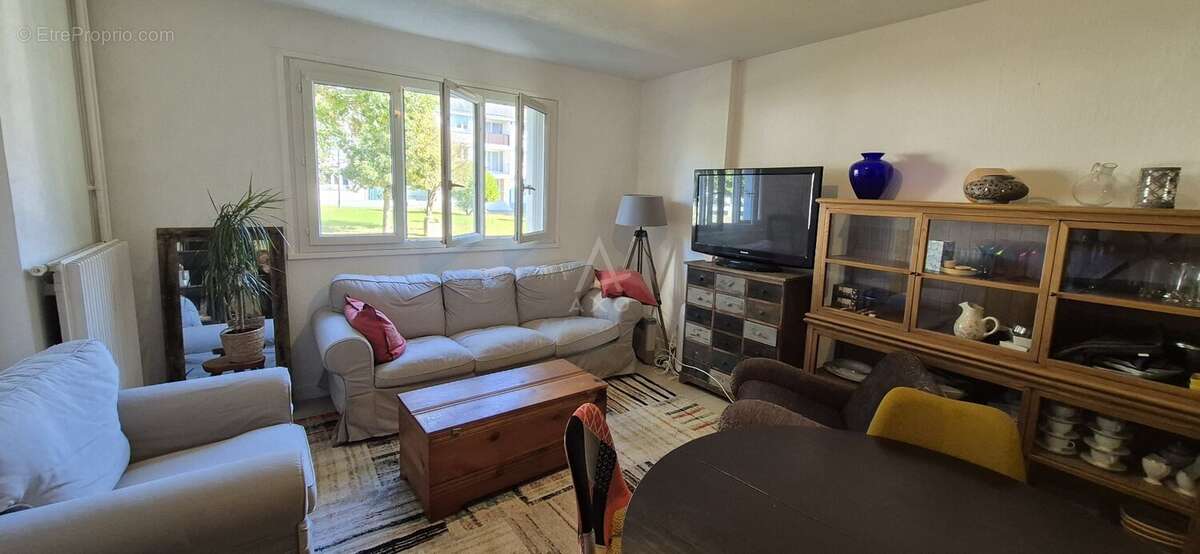 Appartement lumineux et fonctionnel en rez-de-chaussée - photo 3