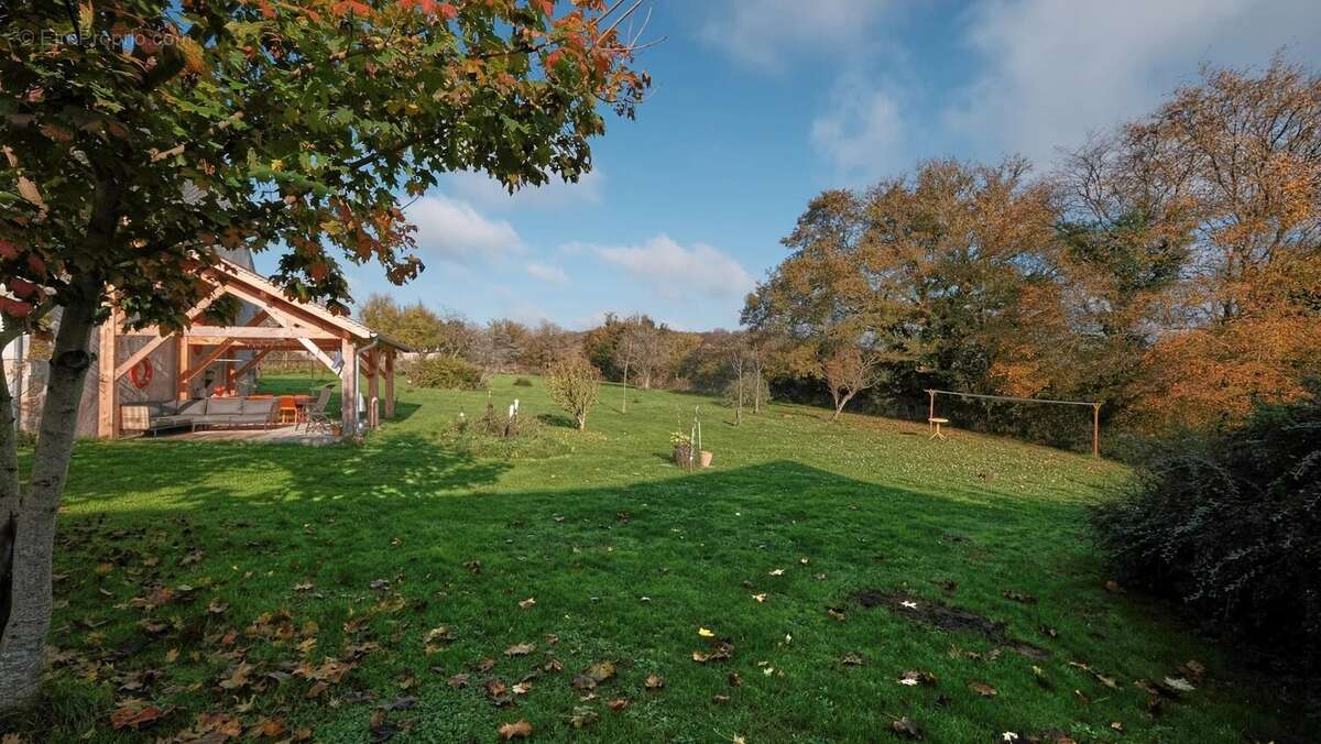 Maison à CHAMPALLEMENT