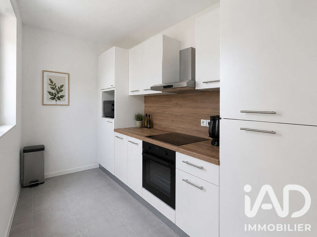 Appartement 60 m² à Trappes  - photo 4