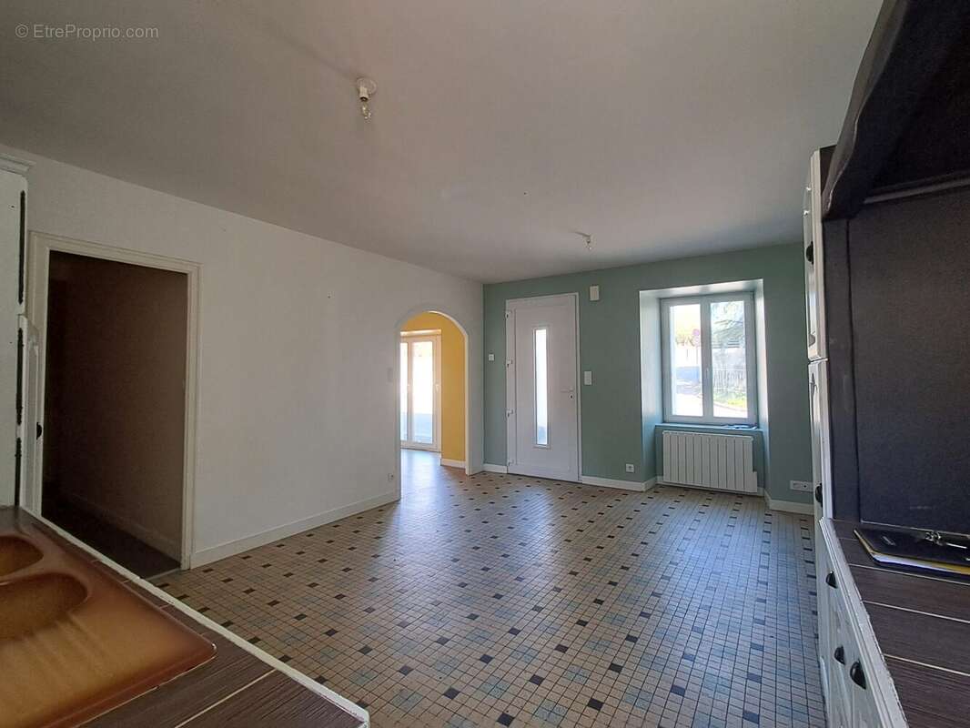 Appartement 128 m² à Merdrignac  - photo 4