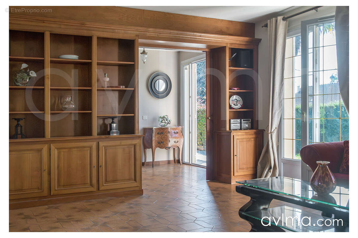 Maison à FEUCHEROLLES