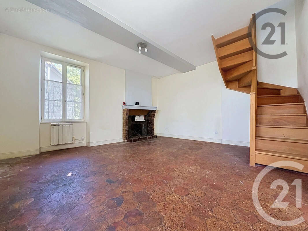 Maison 76 m² à Misy-Sur-Yonne  - photo 2