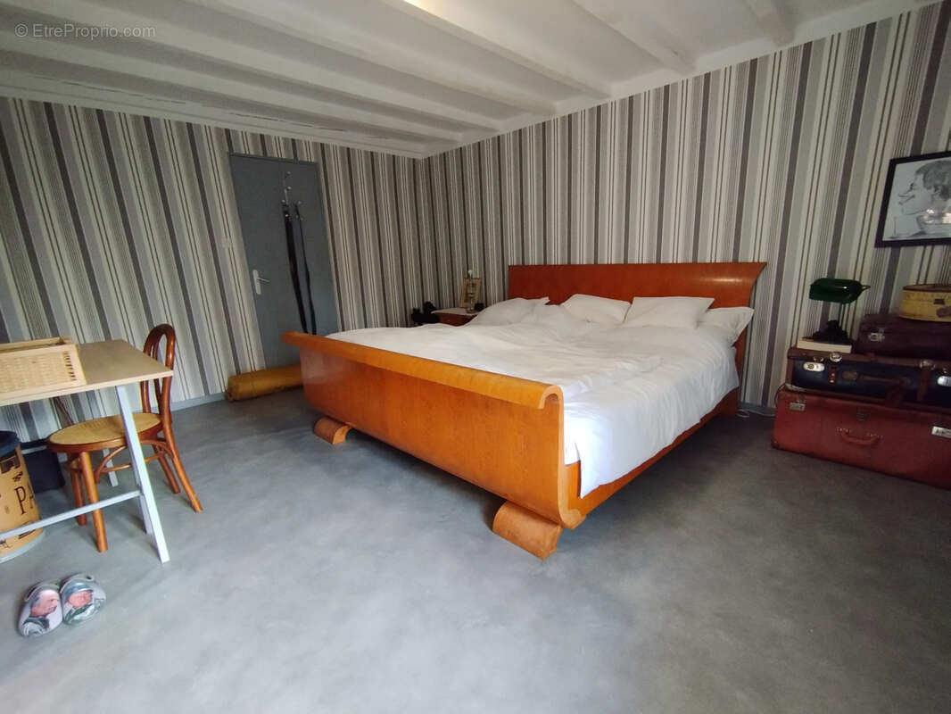 Maison à METAIRIES-SAINT-QUIRIN