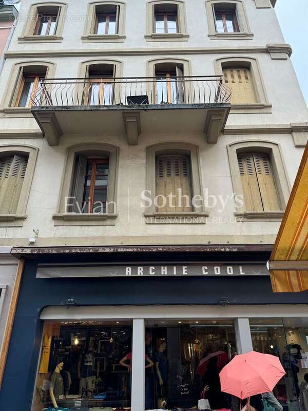 Appartement à EVIAN-LES-BAINS