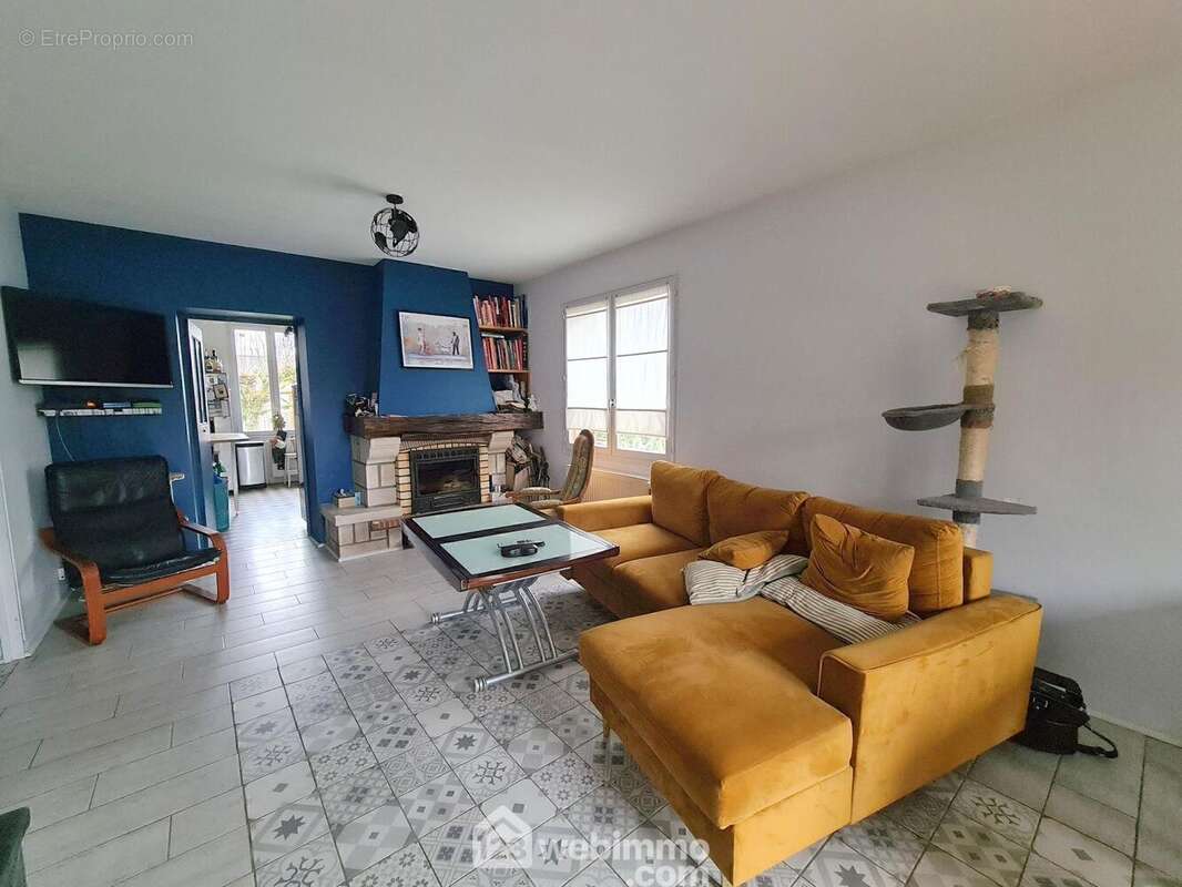 Maison 140 m² à Malesherbes  - photo 4