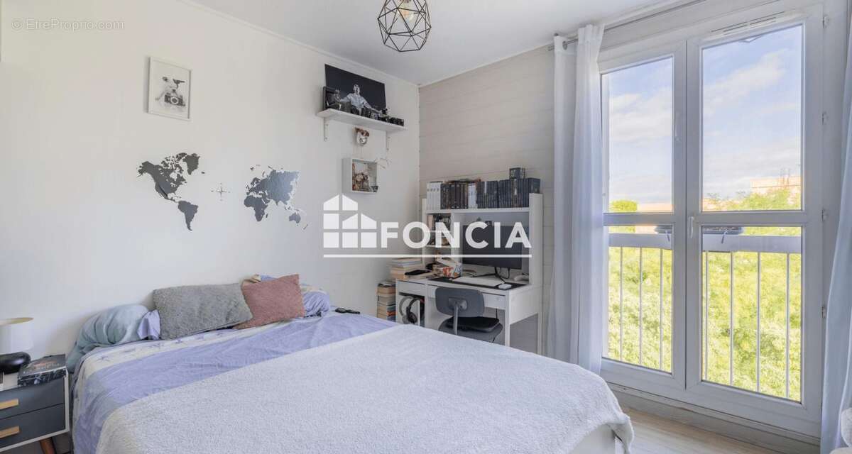 Appartement à MARIGNANE