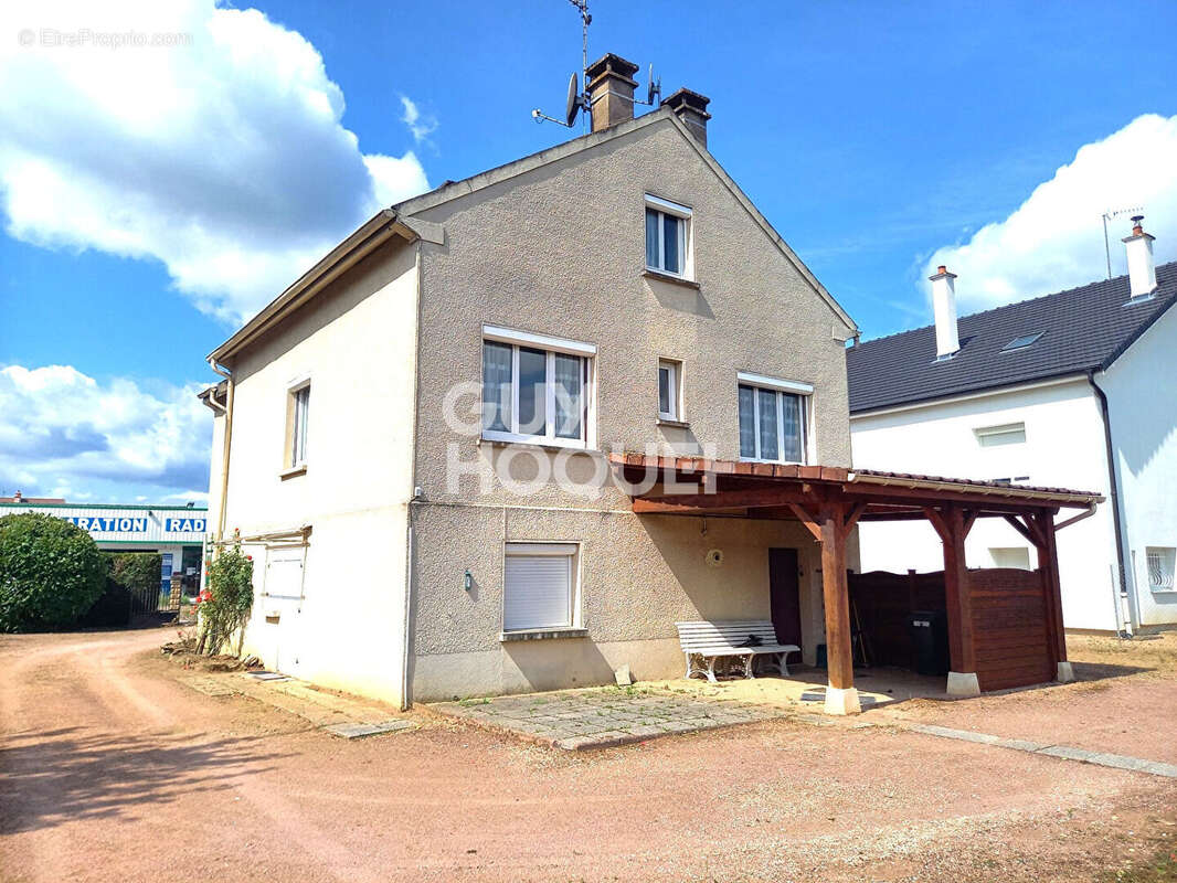 Maison Champforgeuil 9 pièce(s) 108 m2 - photo 3