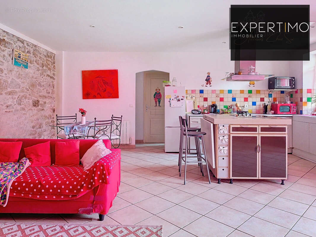 Maison à CASSAGNES-BEGONHES