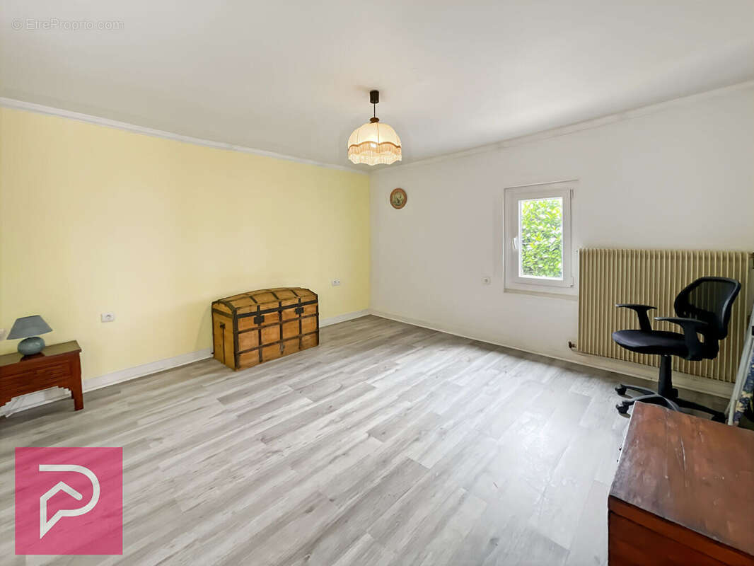 Maison de plain pied à Brionne - photo 8