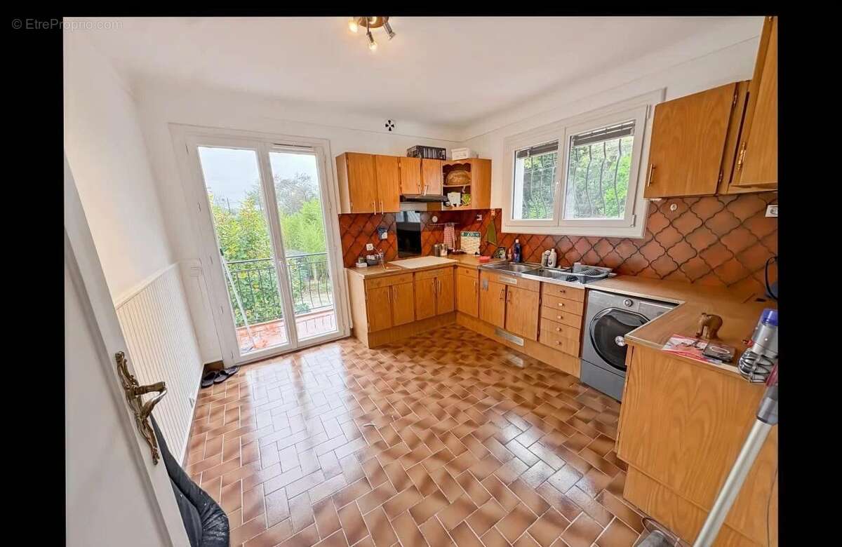 Appartement à MOUGINS