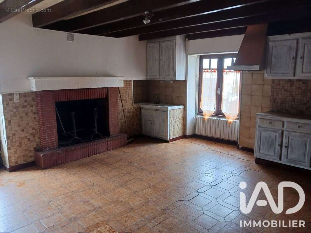 Maison 60 m² à Usson-Du-Poitou  - photo 5