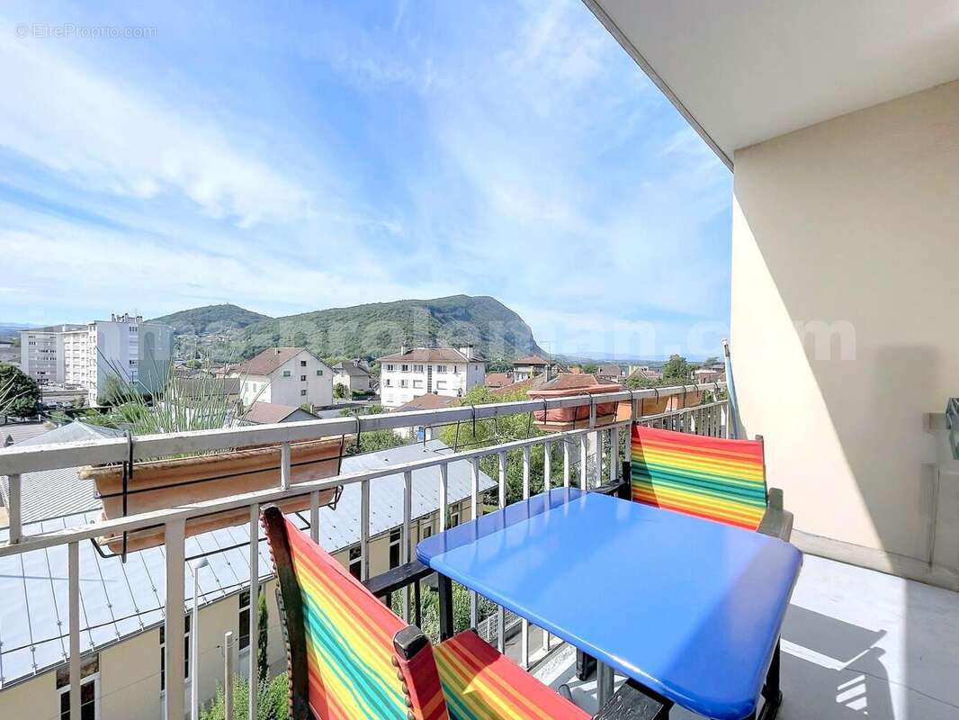 Appartement 74 m² à Annemasse  - photo 7