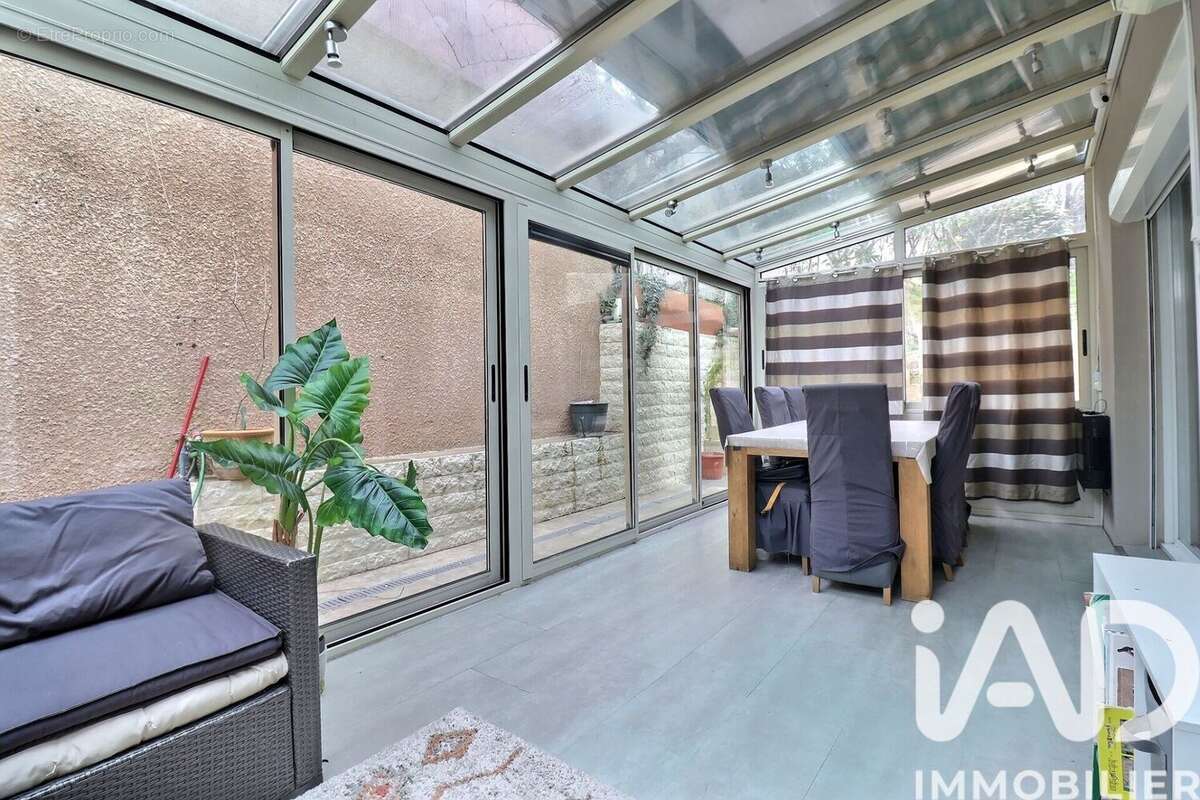 Photo 8 - Maison à MARSEILLE-15E