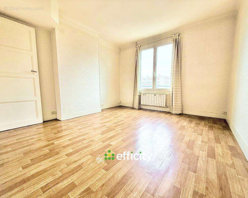 Appartement à LE CHESNAY