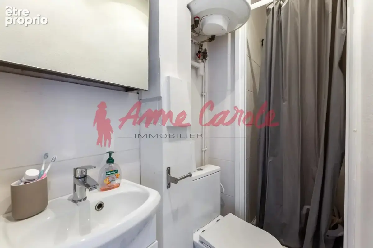 Le charme de l'ancien pour ce beau 2 pièces de 35,50 m2 en c - photo 8