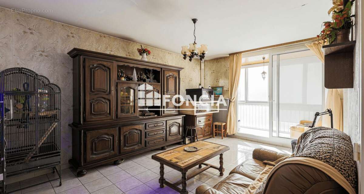 Appartement à ECHIROLLES