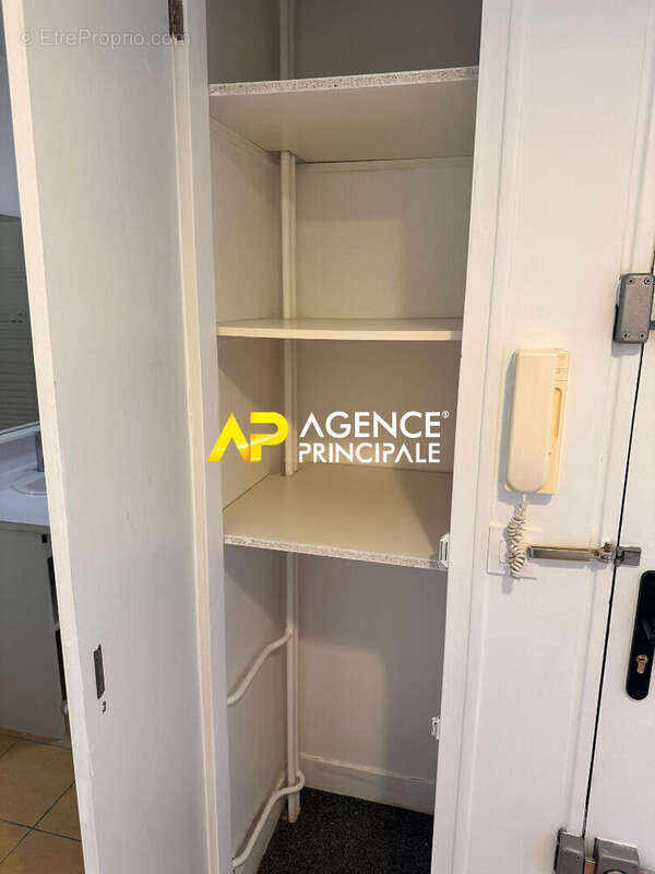 Sartrouville - Les Dix Arpents - Appartement 2 pièces 43.31 m2 avec terrasse et cave - photo 11