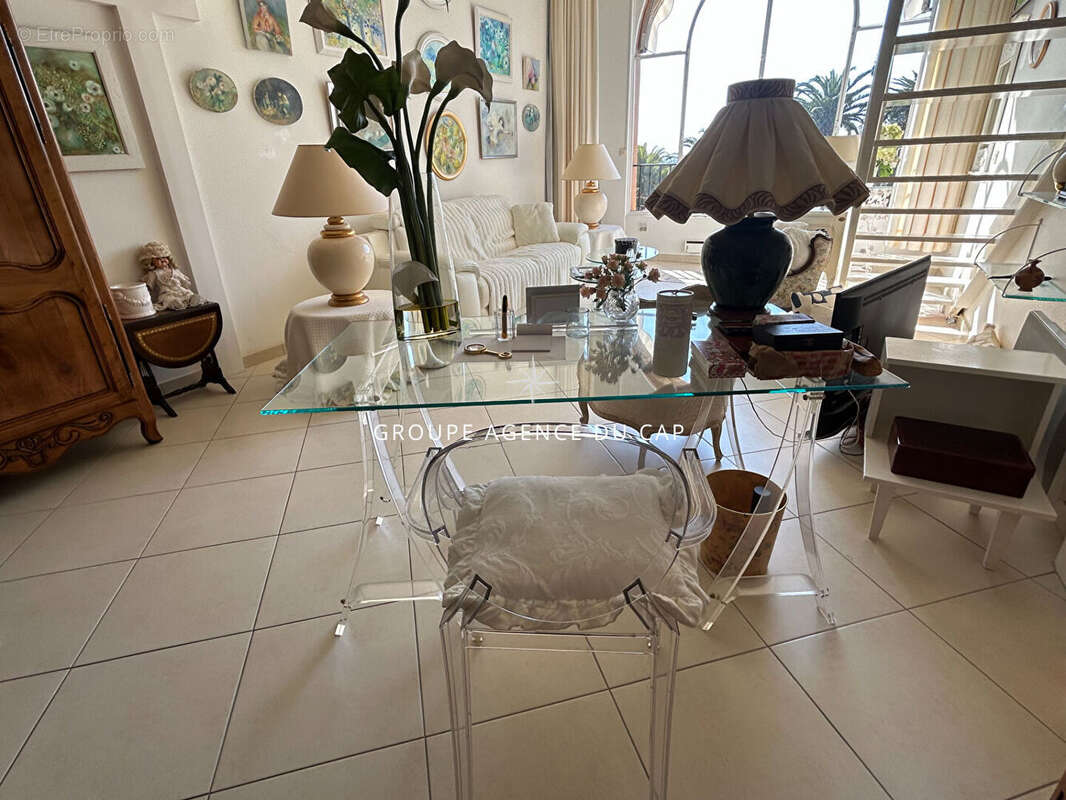 Appartement 2 pieces  70 m2, piscine golfs saint-raphael - photo 9