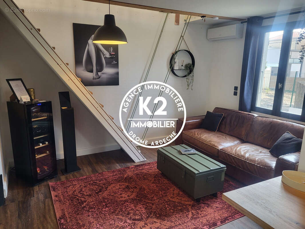 Maison à MONTELIMAR