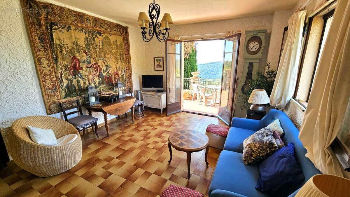 Maison à CLAVIERS
