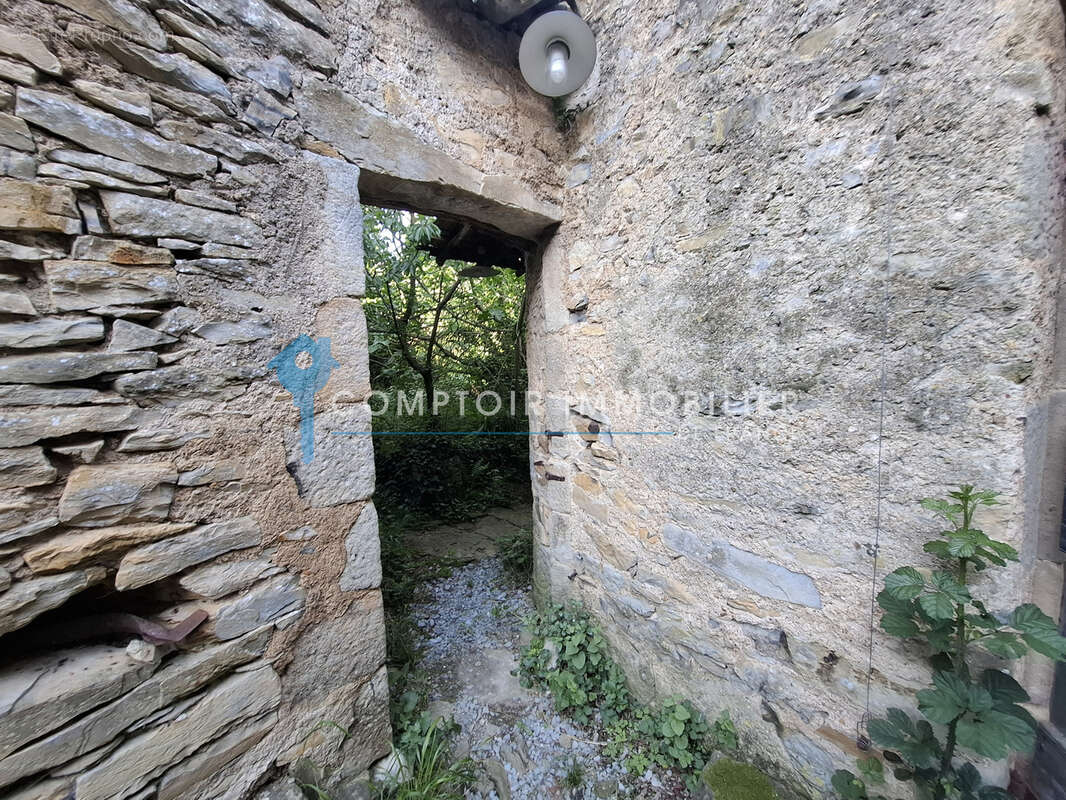 Maison à VESSEAUX