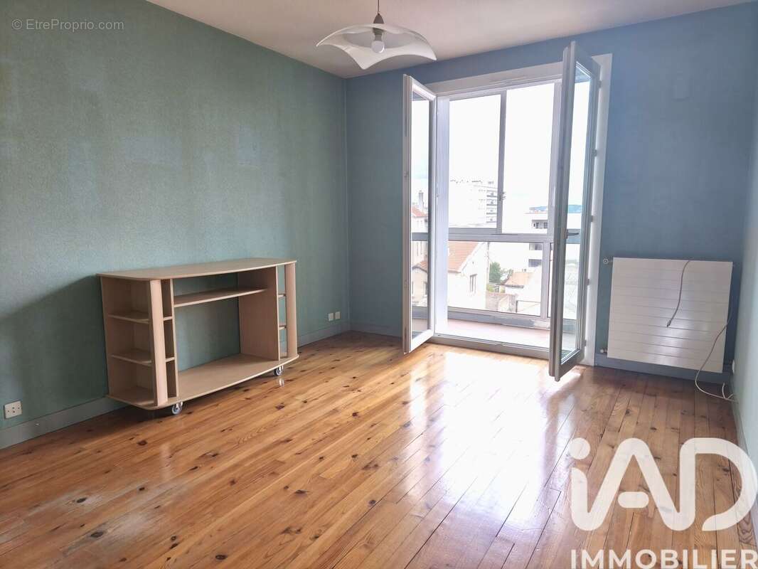 Photo 7 - Appartement à SAINT-ETIENNE