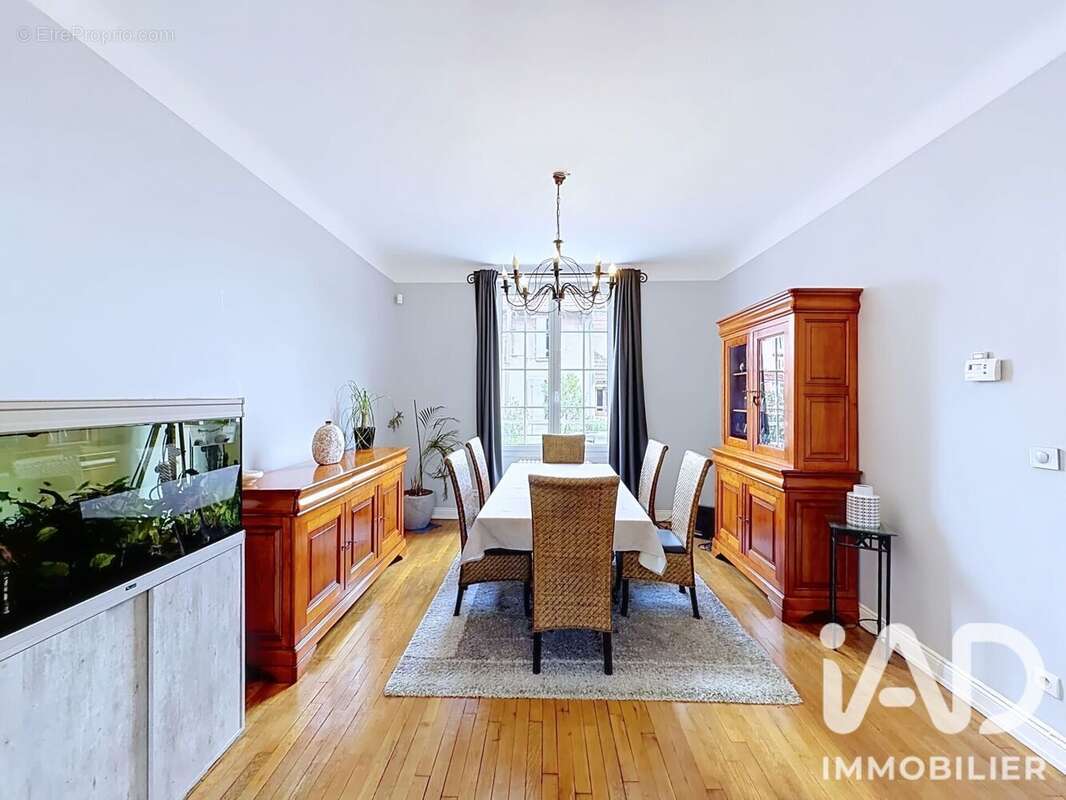 Maison 152 m² à Seremange-Erzange  - photo 7