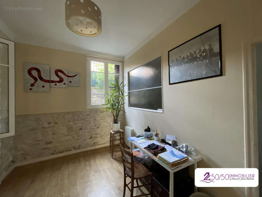 Maison 252 m² à Maule  - photo 6