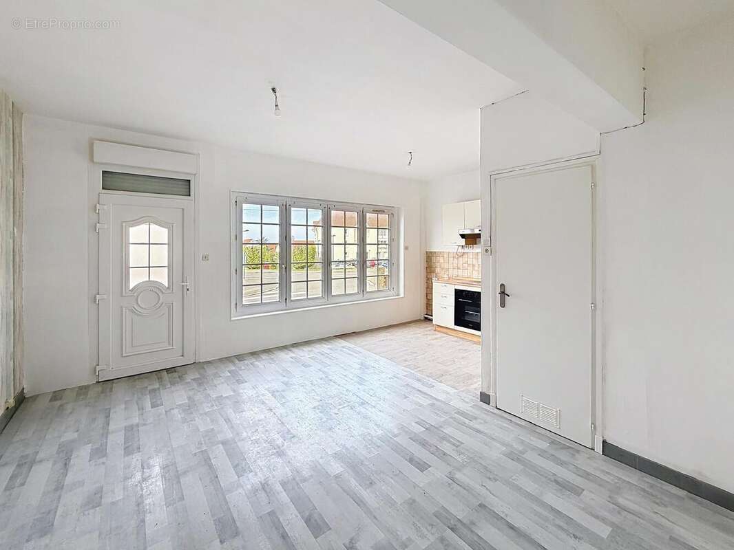 Photo 3 - Appartement à SAINT-MARTIN-BOULOGNE