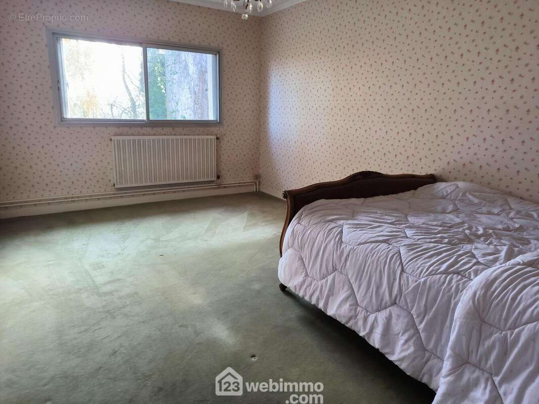 Une deuxième chambre de 17 m² - Maison à LAON