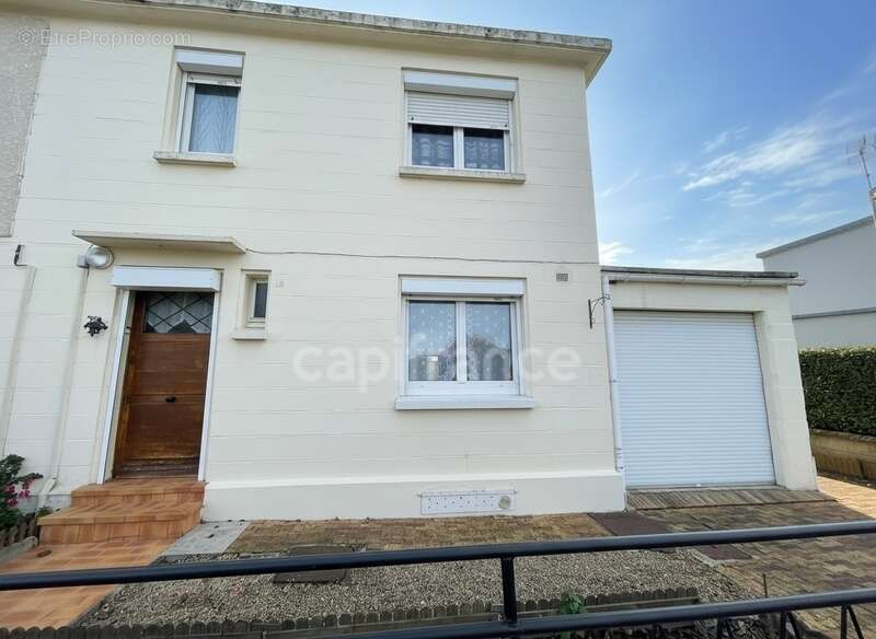Maison à TERGNIER