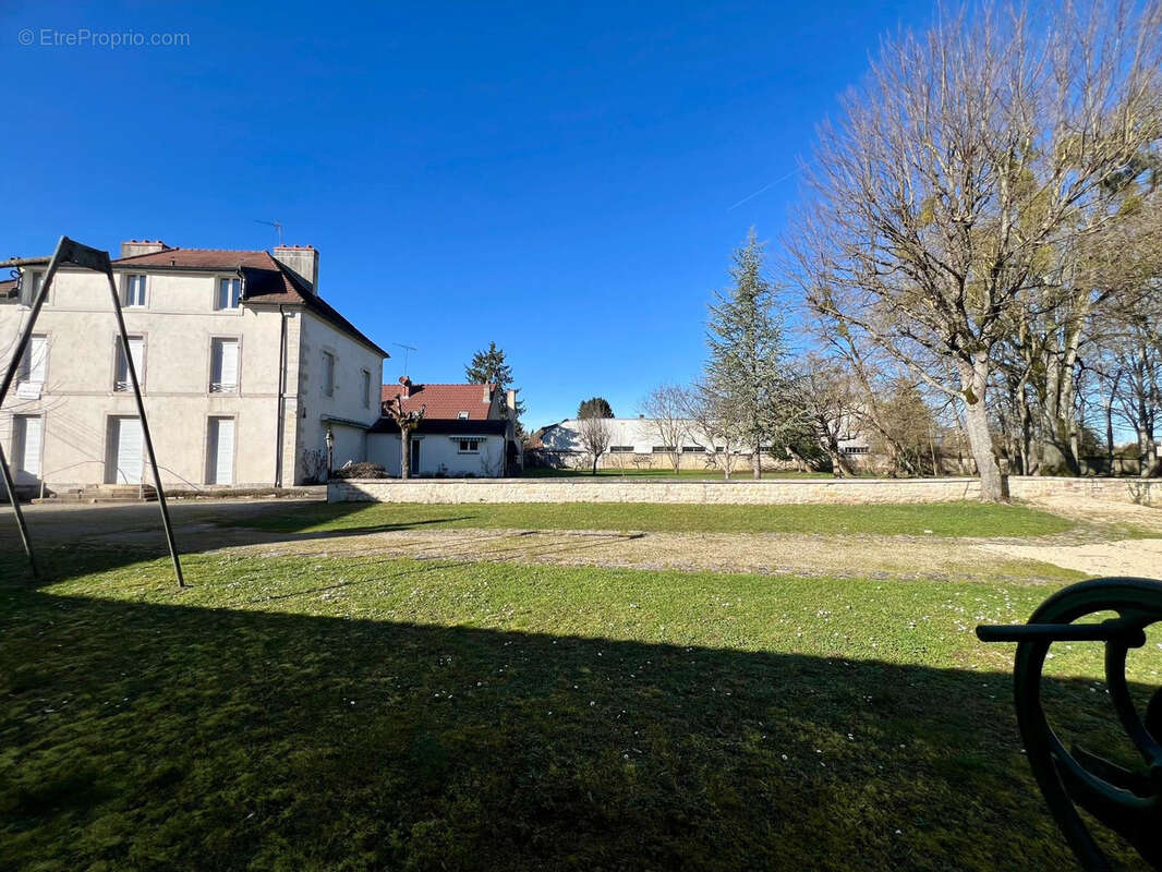 Maison à ARC-SUR-TILLE