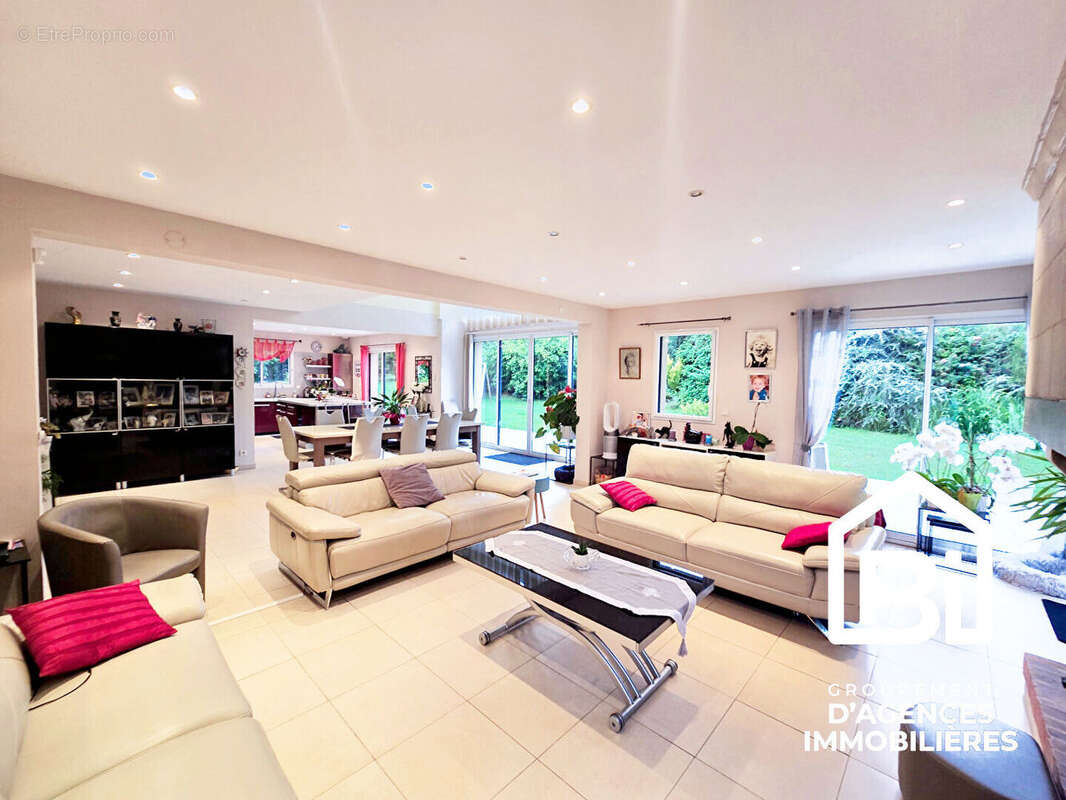 Maison à PENNEDEPIE