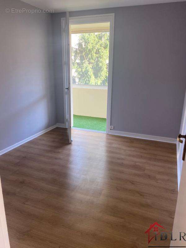 Bel appartement lumineux 110 m2 centre-ville chaumont - photo 9