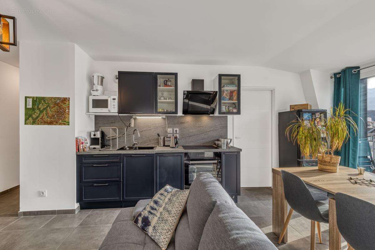 Appartement à AIX-LES-BAINS
