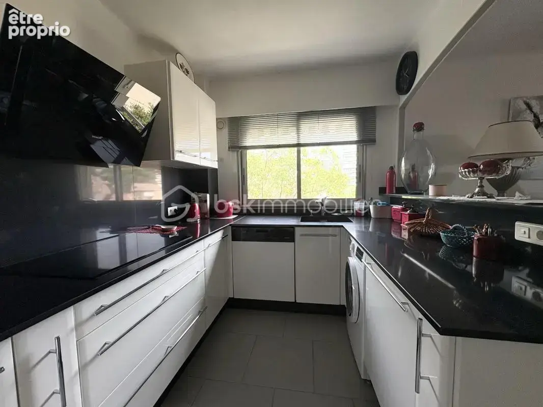 Cannes – montfleury – 3 pièces traversant avec 2 terrasses, garage et parking - photo 5